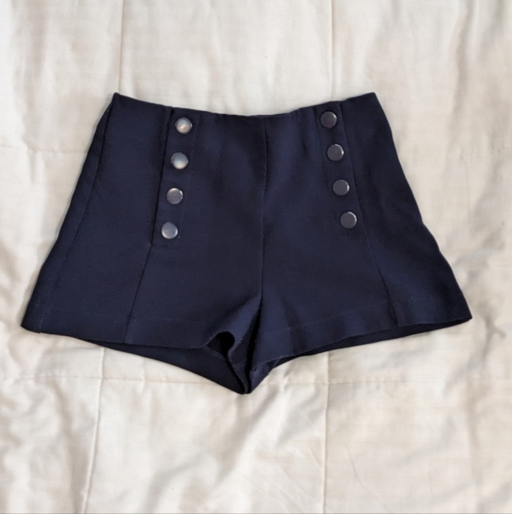 Forever 21 dark blue shorts size 27